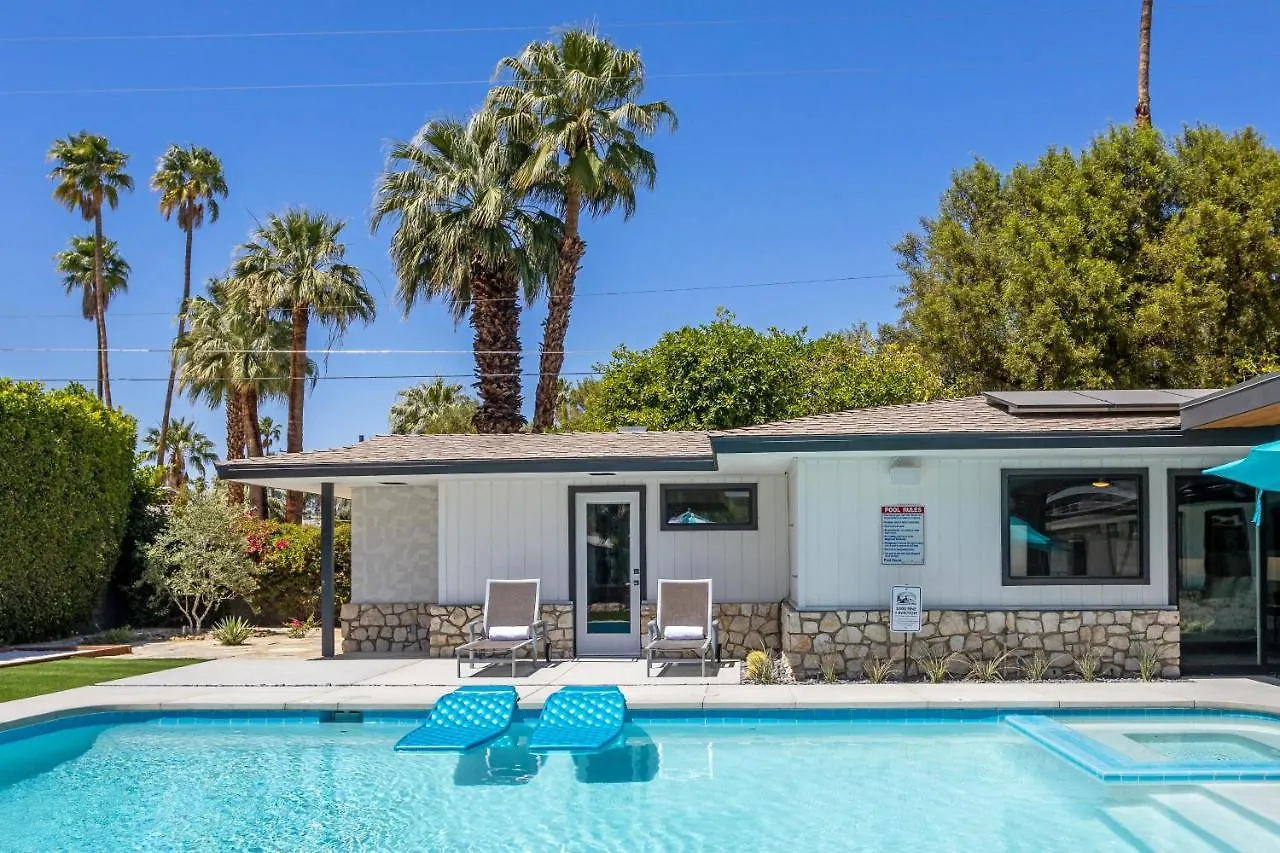 Willa Draves Estate By We By Acme House Company Palm Springs